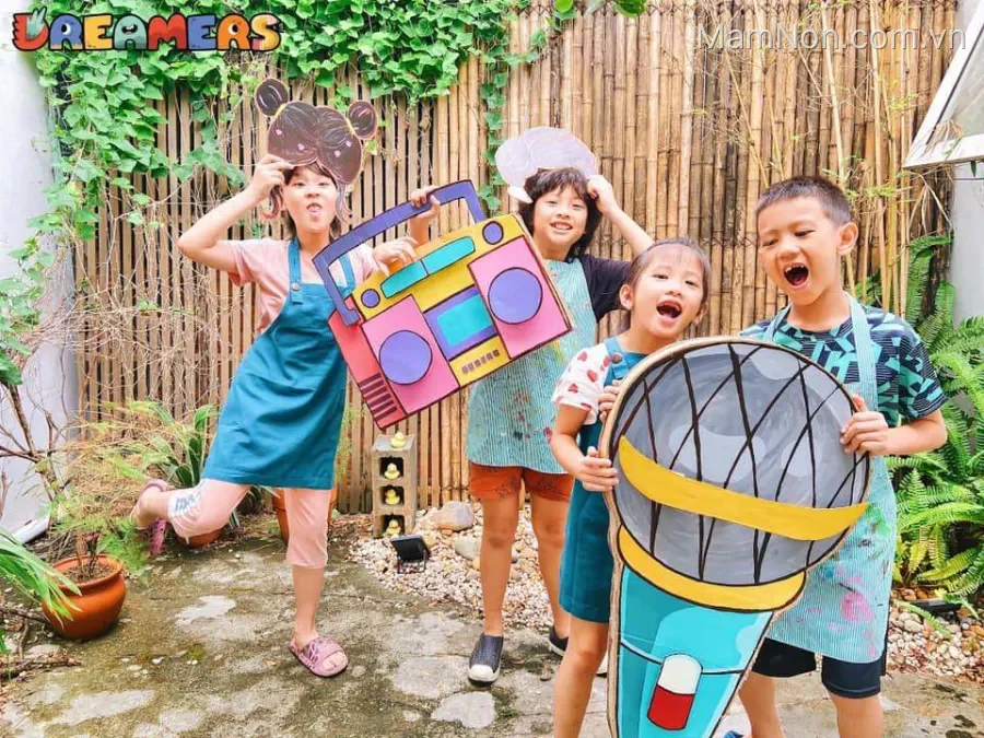 Lớp Dạy Vẽ Dreamers