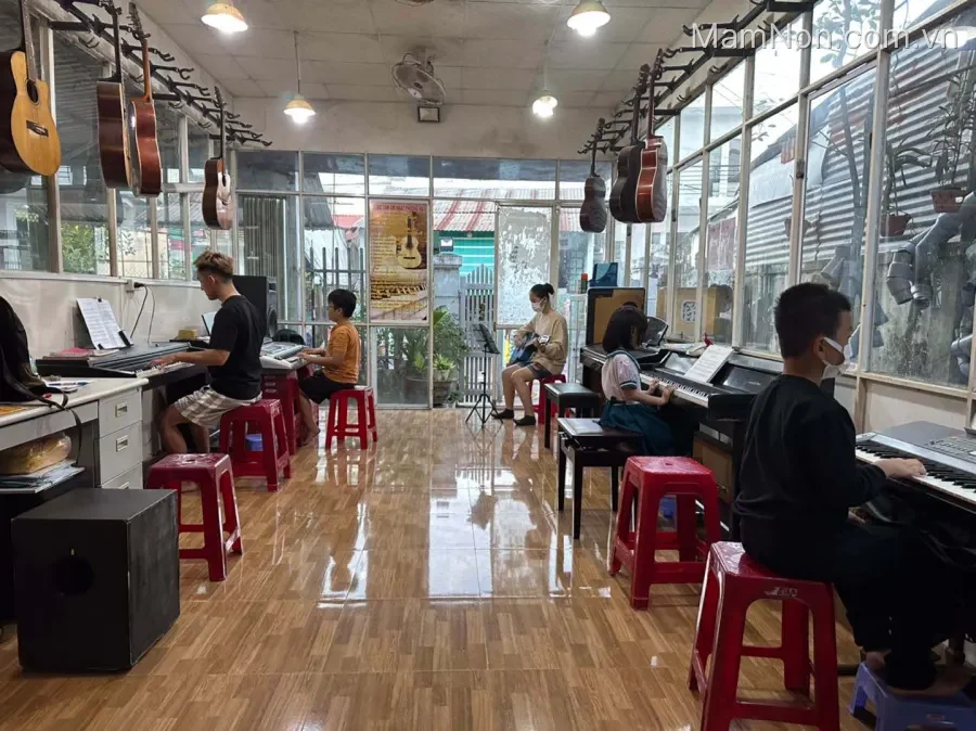 Trung tâm Âm nhạc Phương Hải - Tp Huế