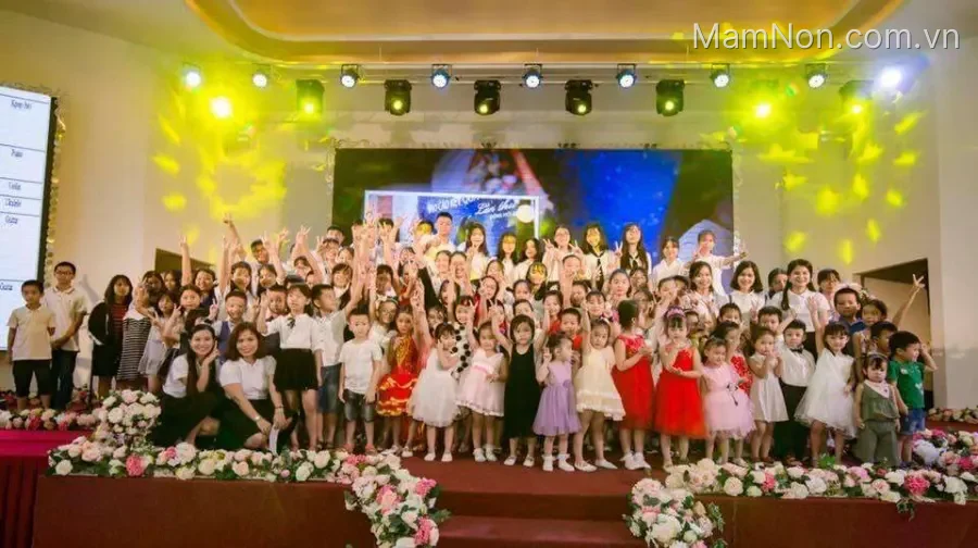 Trung tâm nghệ thuật Music House