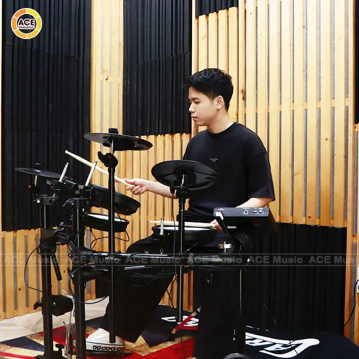 Trung tâm Âm nhạc ACE MUSIC