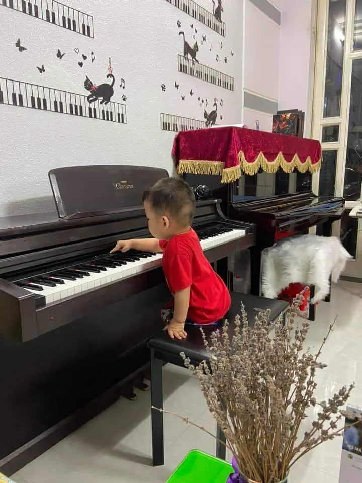Lớp Dạy đàn Music Home