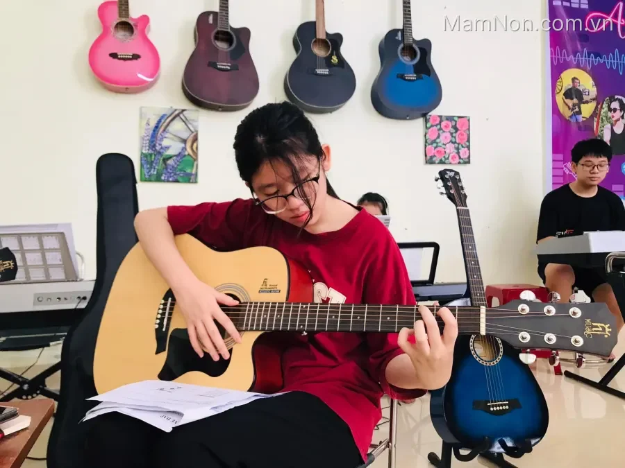 Trung tâm Năng khiếu Hà Lan