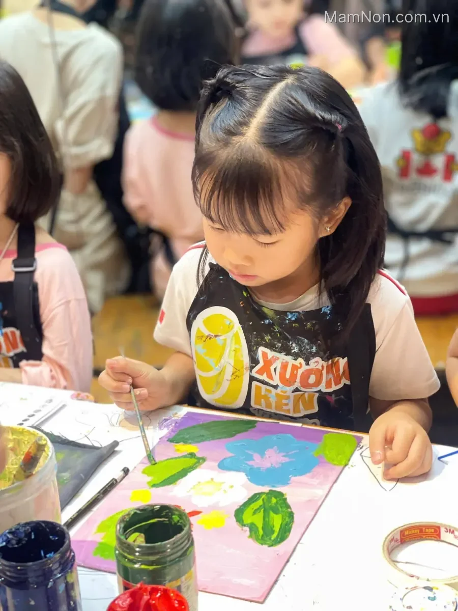 Hệ thống Xưởng Kén Art Studio