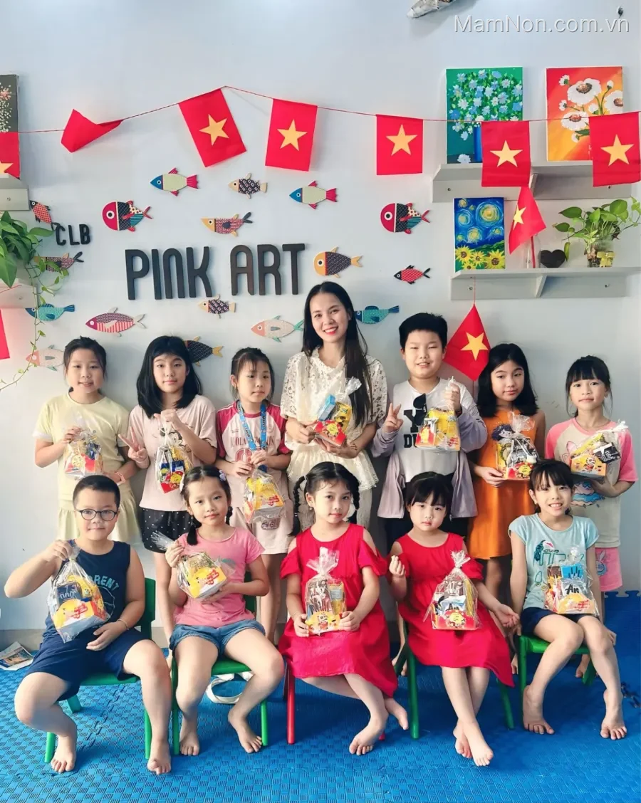 Câu lạc bộ Pink Art