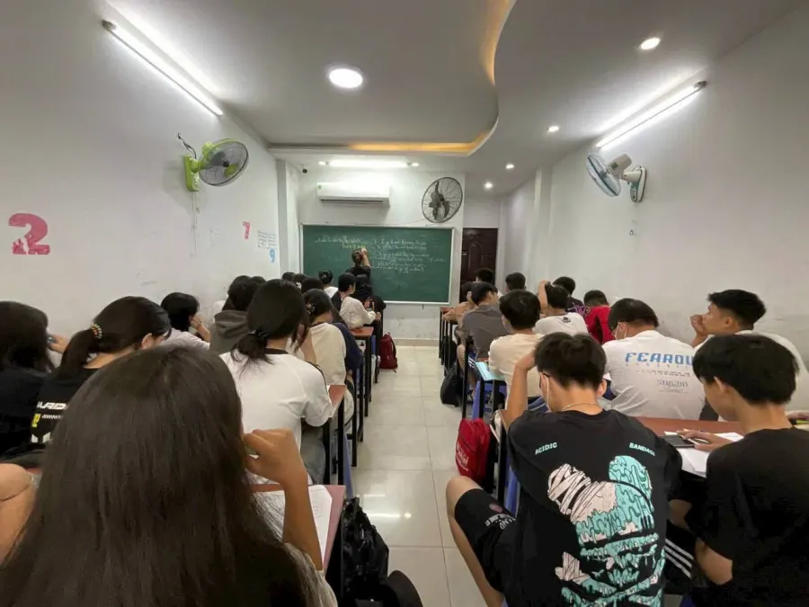 Trung tâm Anh Việt EVC