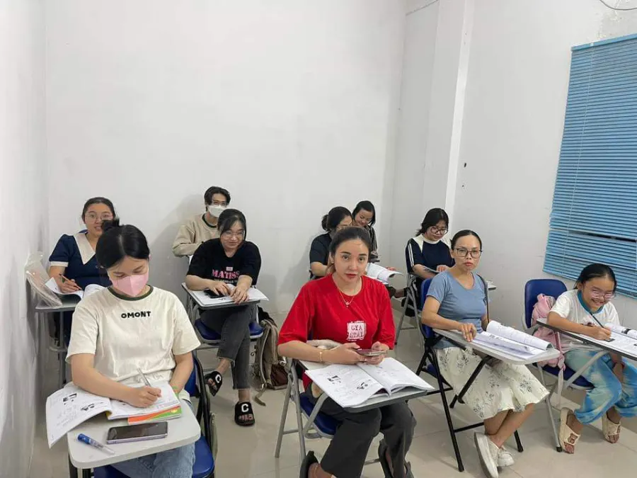 Trung tâm Hoa Ngữ Phong Vân