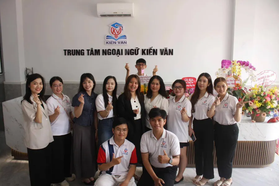 Trung tâm Ngoại Ngữ Kiến Văn - Cs2 Tân Uyên