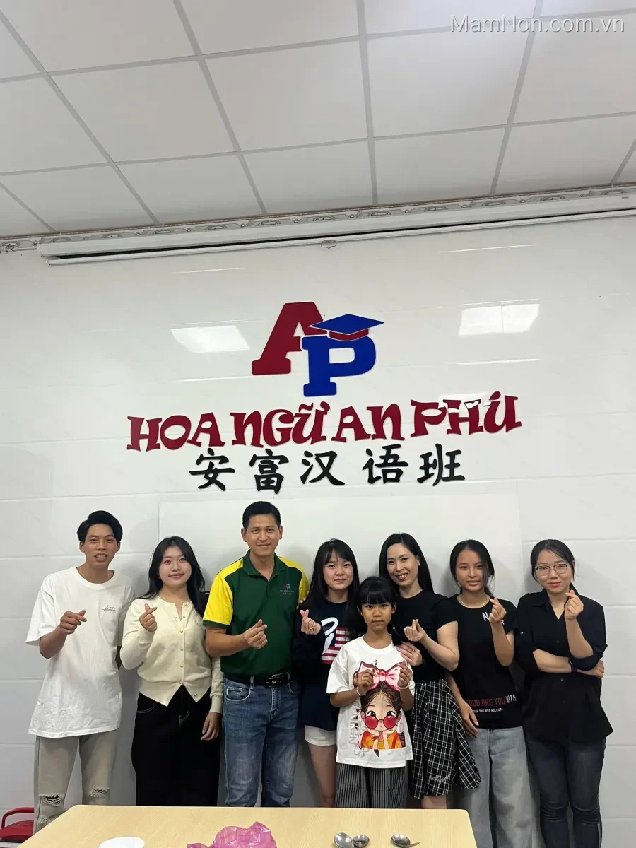 Trung tâm Tiếng Trung Tân Châu
