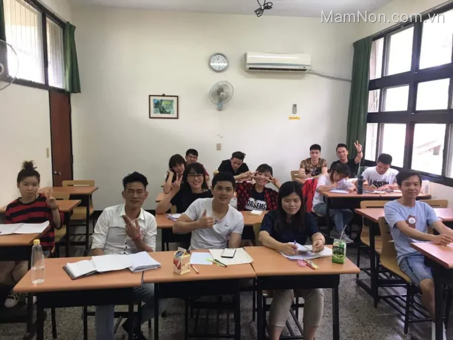 Trung tâm Tiếng Trung VIC Edu