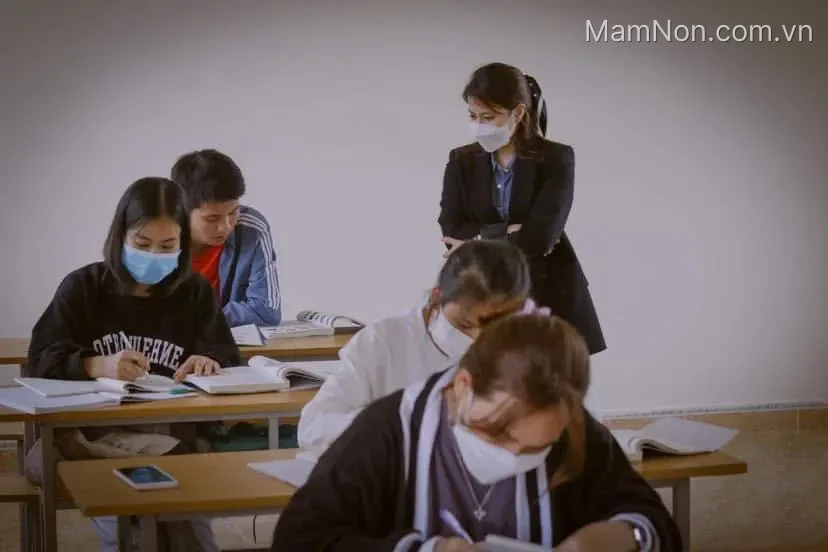 Lớp Tiếng Hàn cô Hải