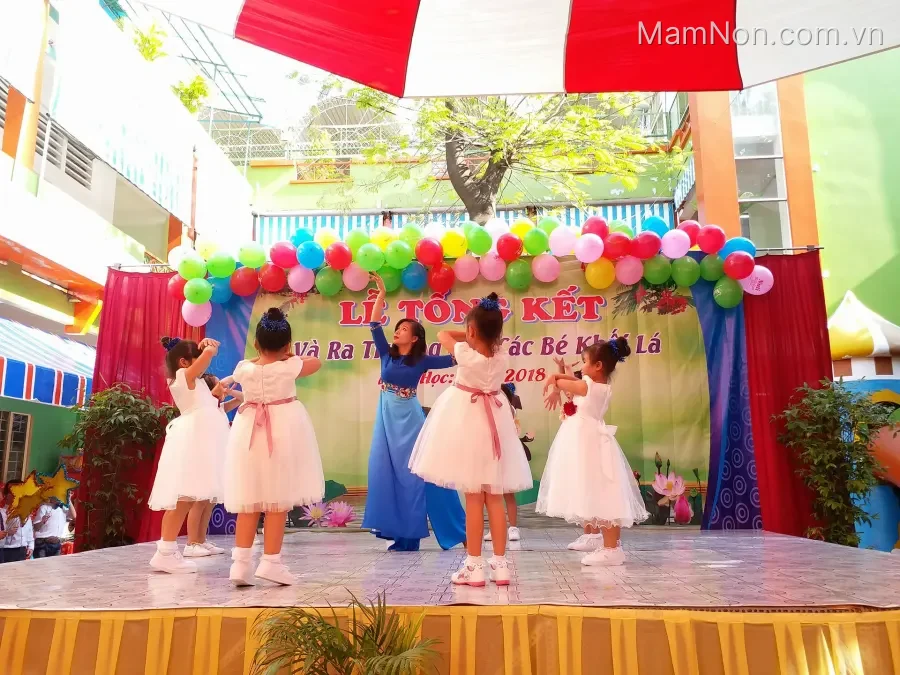 Trường mầm non Hoa Hồng