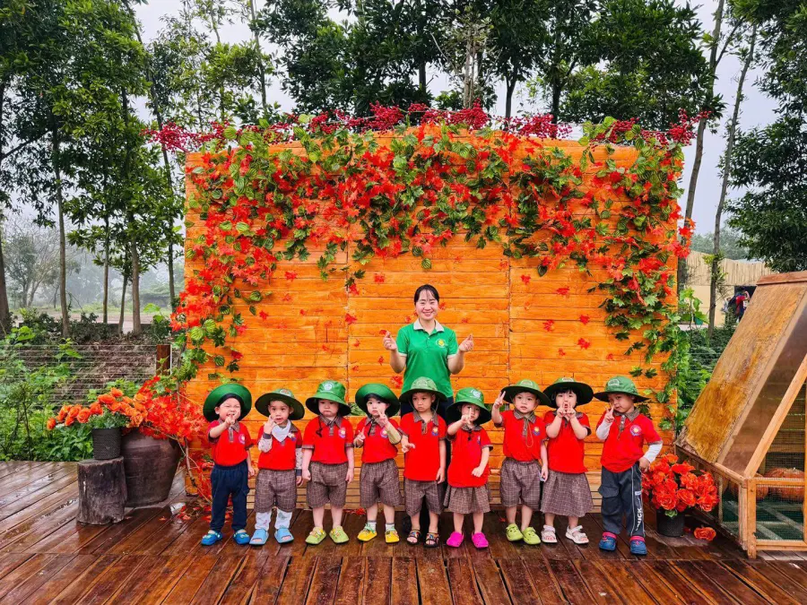 Trường Mầm Non Hoa Mai