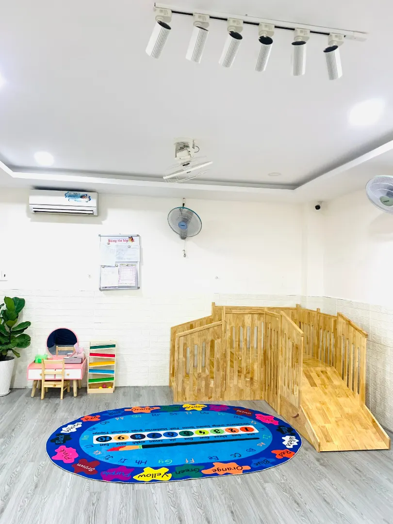 Trường mầm non Anh Kim Đồng Montessori