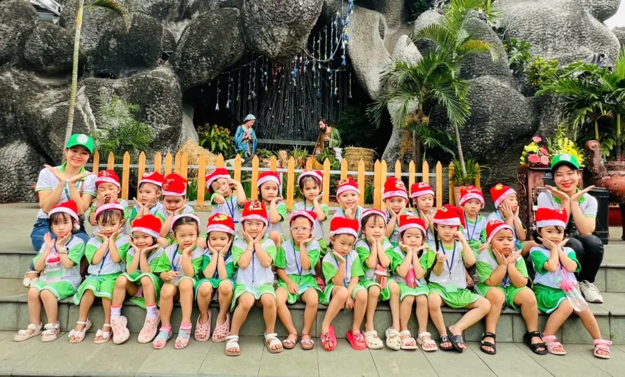 Trường mầm non Hương Nắng Hồng