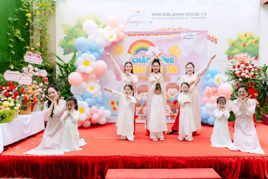 Trường Mầm Non 1-6 Jerryhouse - Đường Trần Hưng Đạo, Nam Định