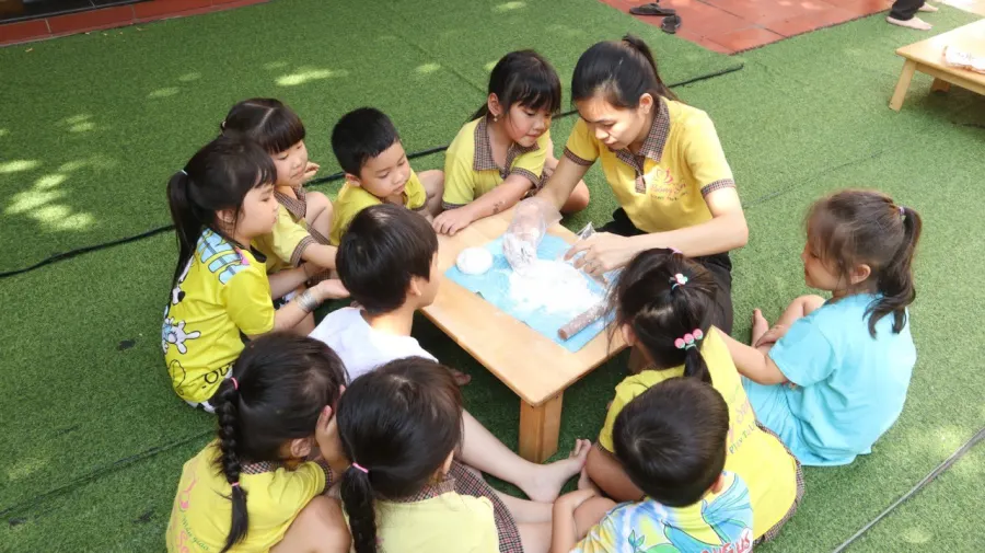Trường Mầm Non Bông Sen