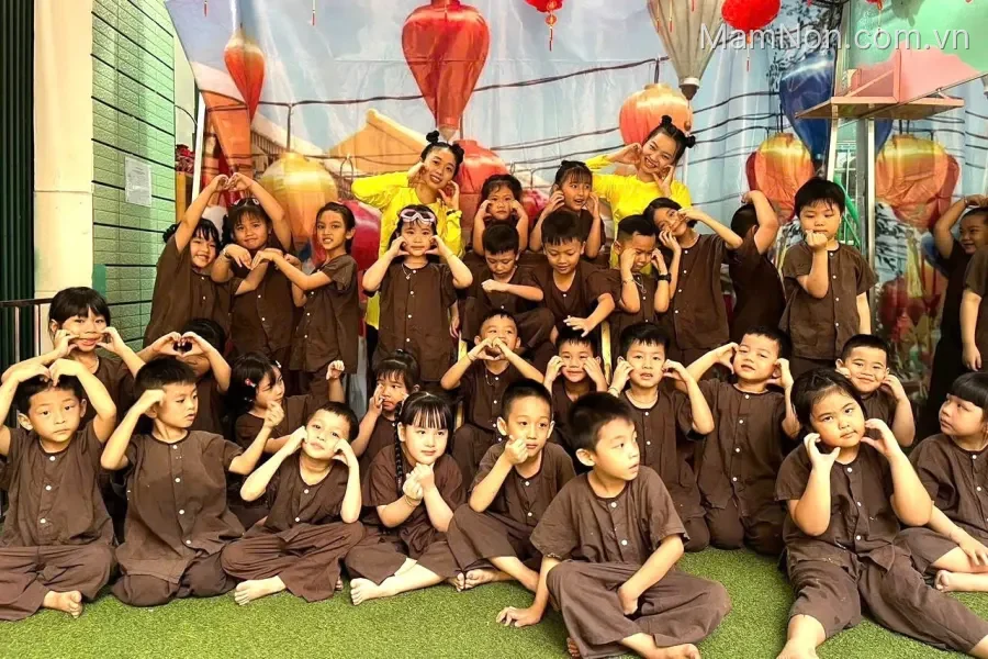 Trường Mầm non Khai Minh