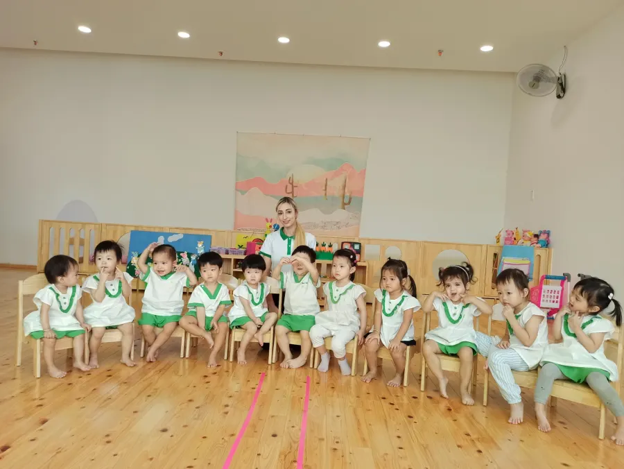 Trường mầm non Xanh Lá (Midori Preschool)