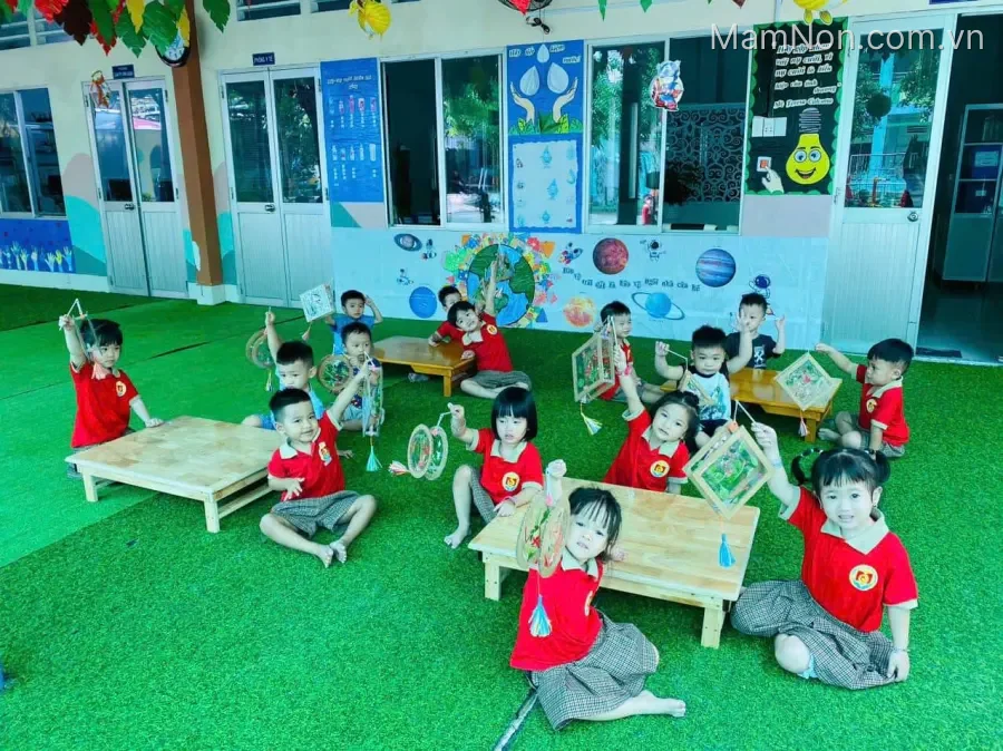 Trường Mầm Non Hoa Phượng