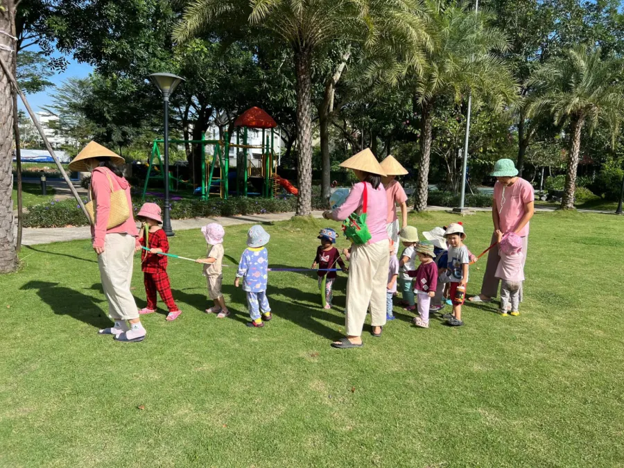 Mầm Non Hoa Xuyến Chi (Steiner Inspired Homeschooling)