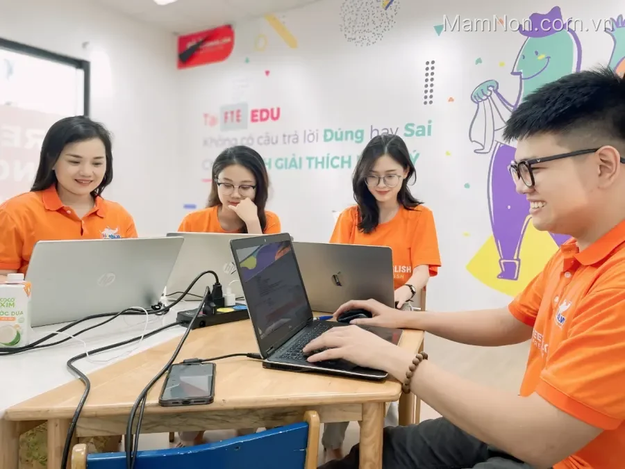 Trung Tâm Tiếng Anh Freetalk English