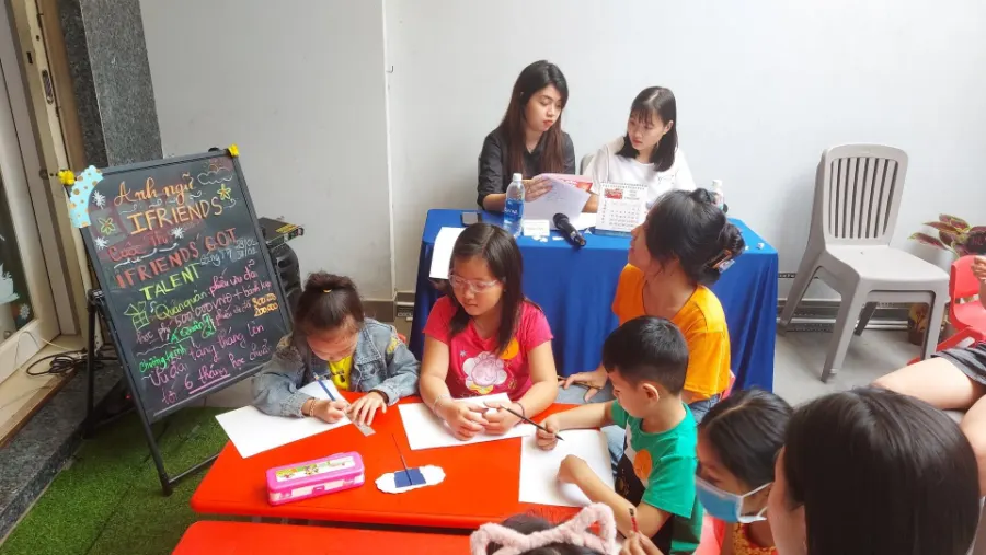 ANH NGỮ IFRIENDS - Phường 6, Gò Vấp