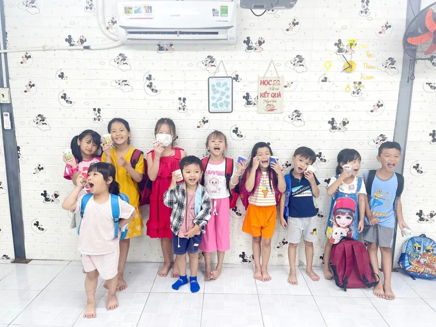 Câu Lạc Bộ Năng Khiếu - Luyện Chữ Đẹp Ngân Hà