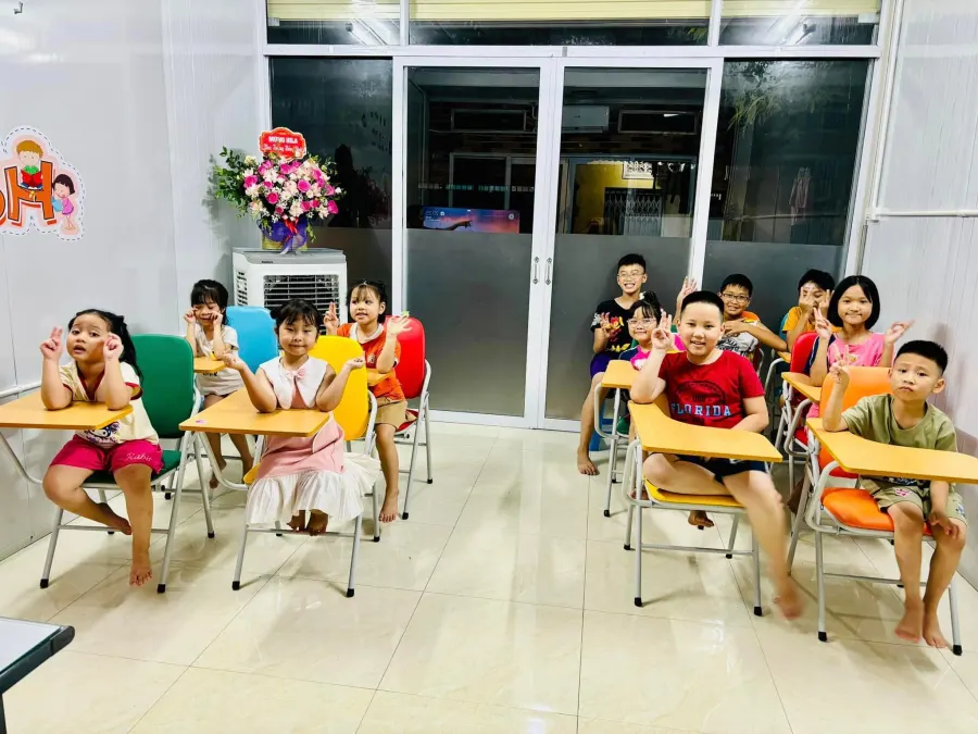 Trung tâm Ngoại ngữ HiLa - Tiếng Anh, Tiếng Trung Quốc