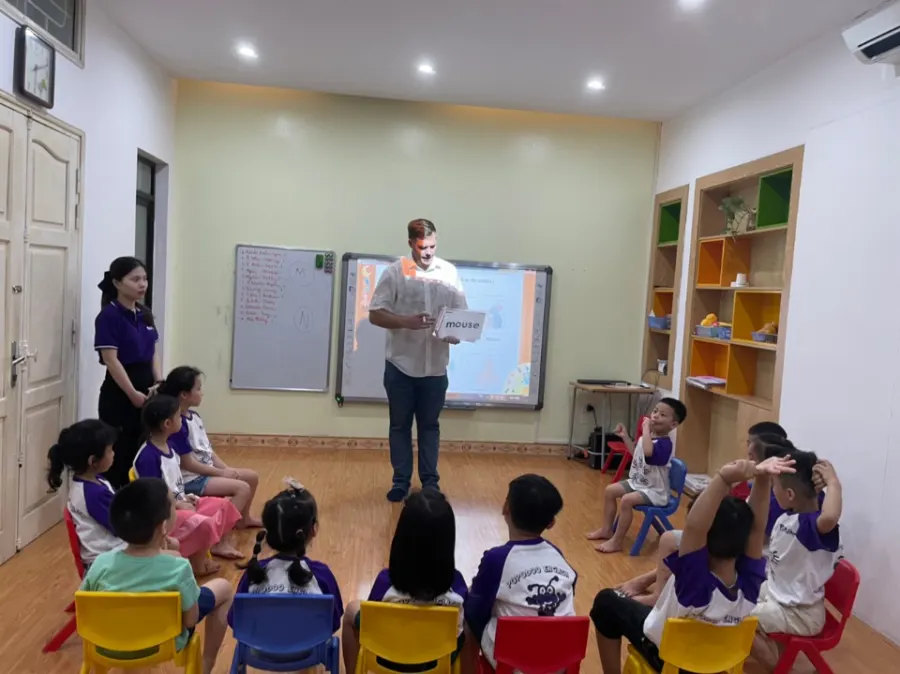 Trung Tâm Tiếng Anh Popodoo Smart English Lạc Long Quân