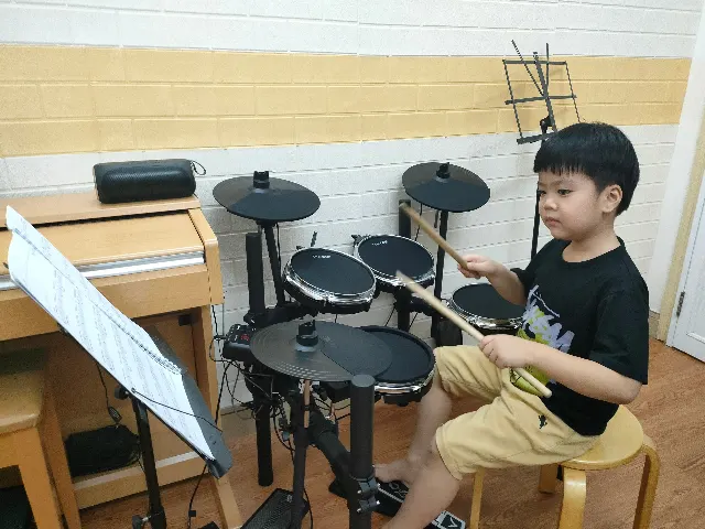 Trung Tâm Giáo Dục Nhạc Họa Piano & Vẽ Sunflower