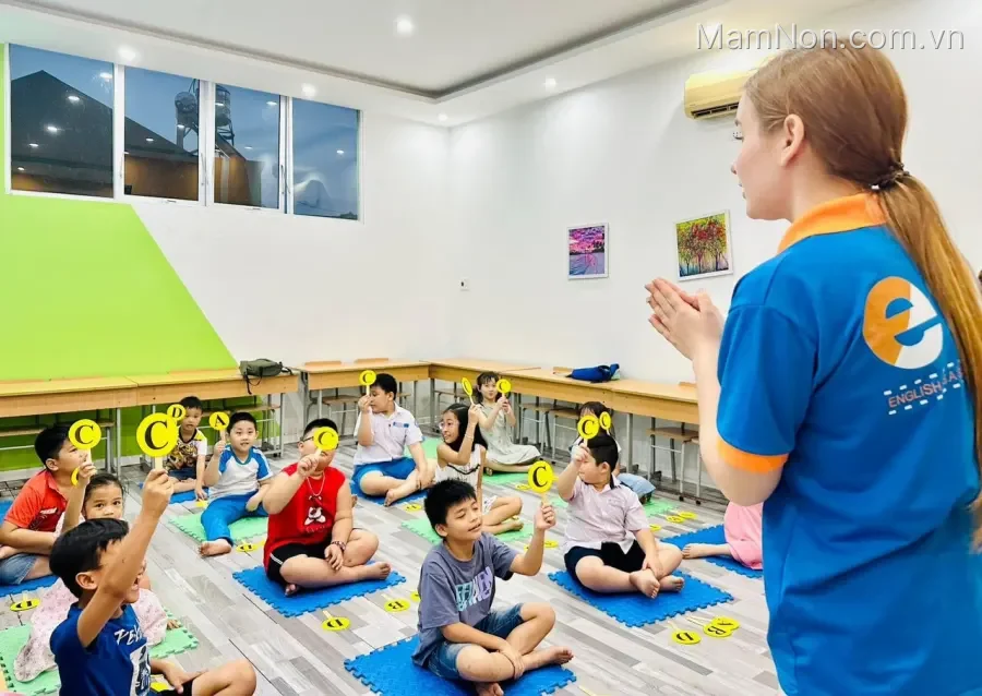 Trung Tâm Ngoại Ngữ ESL - Trần Phú, Quảng Ngãi
