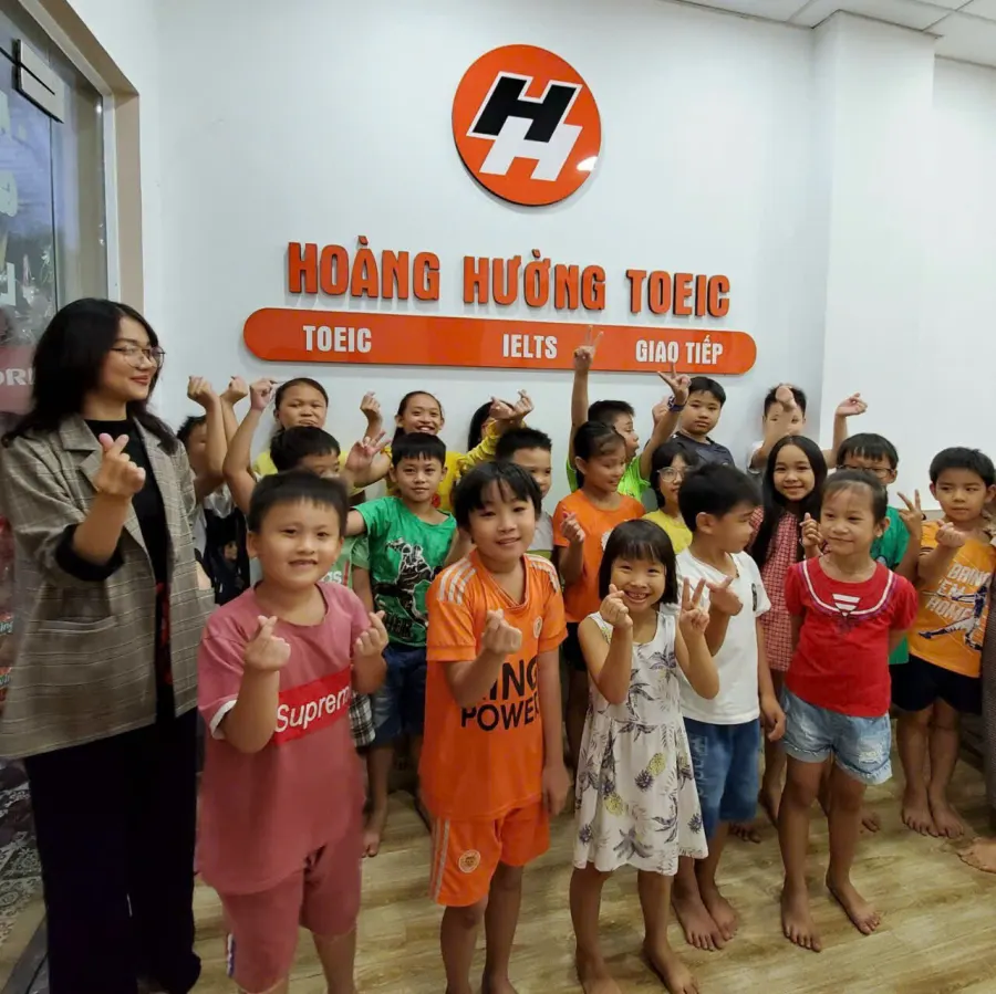 Trung Tâm Ngoại Ngữ Hoàng Hường - Trung Mỹ Tây