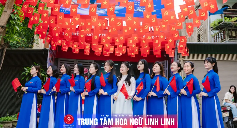 Trung Tâm Hoa Ngữ Linh Linh