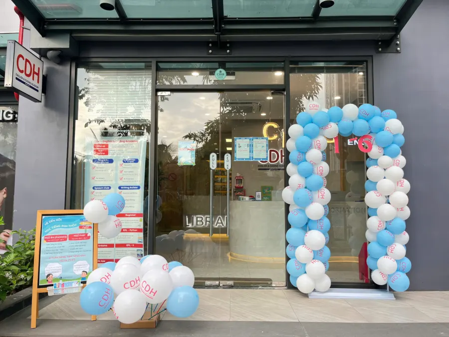 Trung tâm CDH - English & Coding Academy