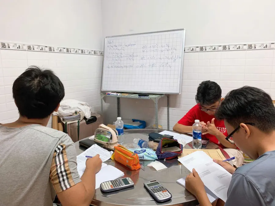 Lớp Gia Sư Cô Vy
