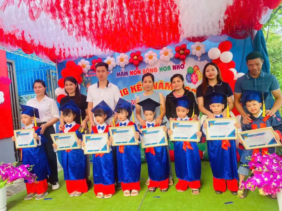 Mầm Non Bông Hoa Nhỏ
