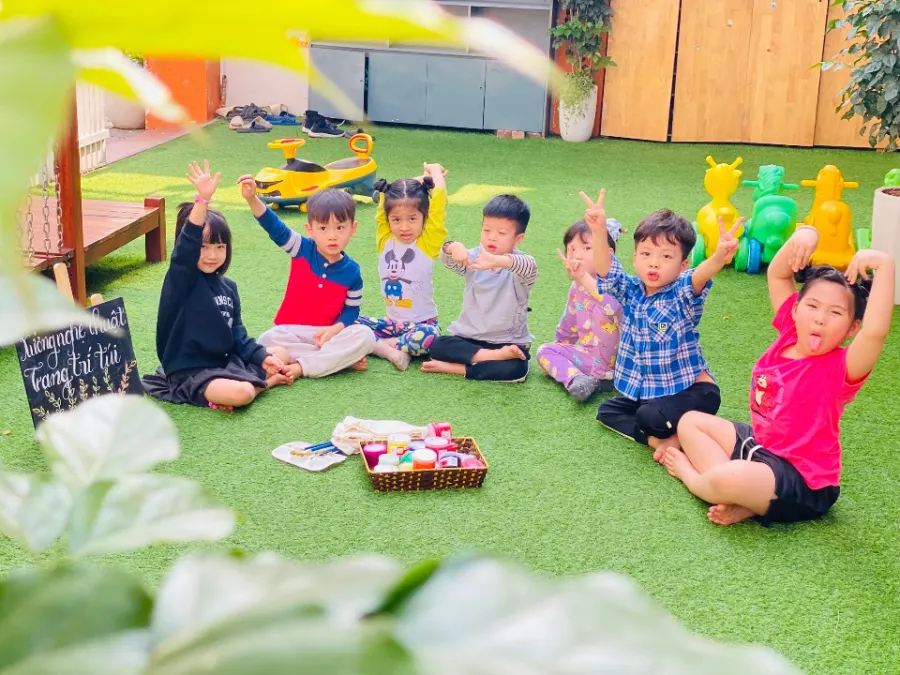 Mầm Non Little Friends