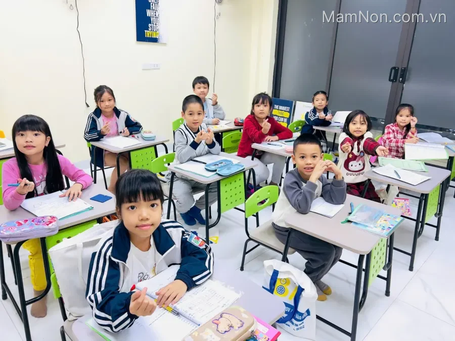 Trung tâm Toán tư duy - Luyện chữ đẹp Bảo Anh