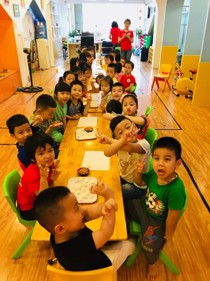 Trường mầm non tư thục Sơn Ca (Sonca School)
