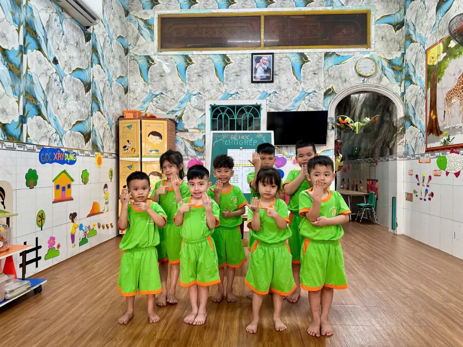 Lớp Mẫu Giáo Độc Lập Sơn Ca - Tân Sơn