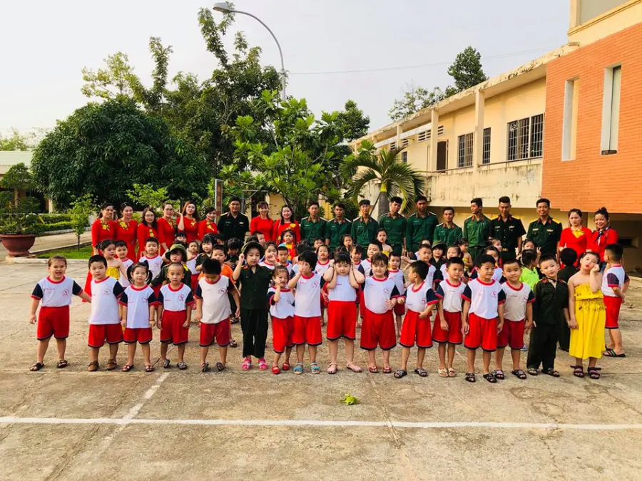 Trường mầm non Tuổi Hồng