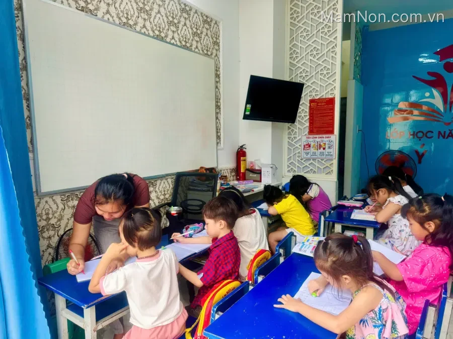 Lớp Học Năng Khiếu Ý Mỹ - Tân Định