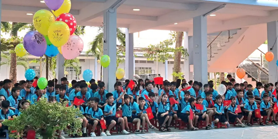Trường TH - THCS - THPT Lê Quý Đôn