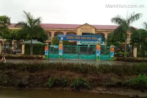 Trường mầm non Hòa Bình