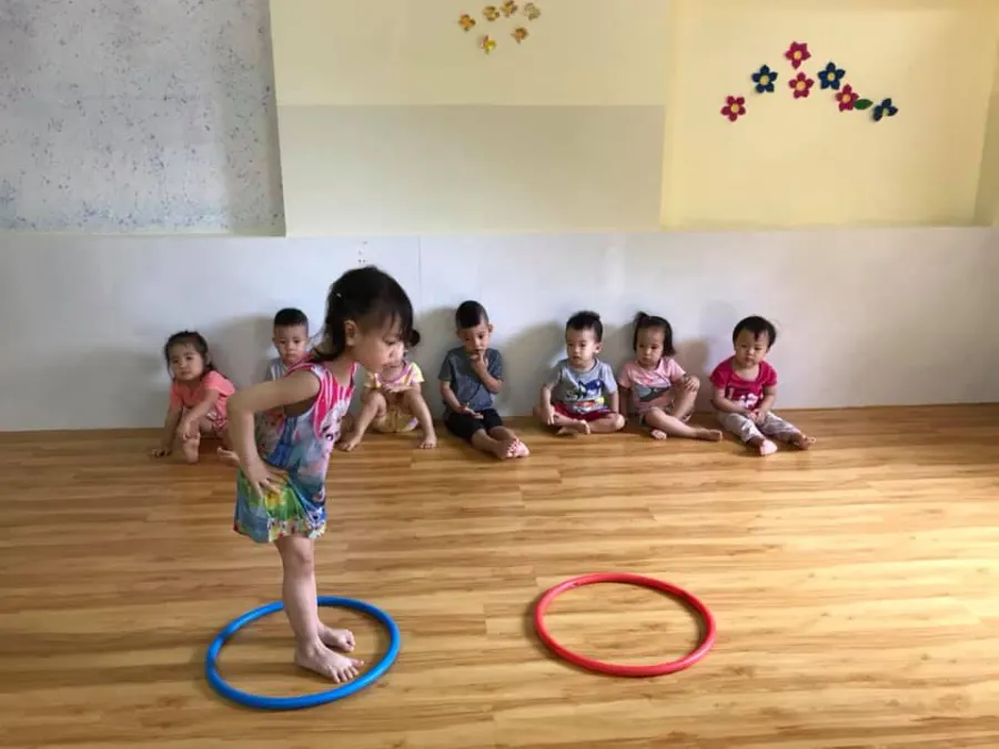 Trường mầm non Vành Khuyên