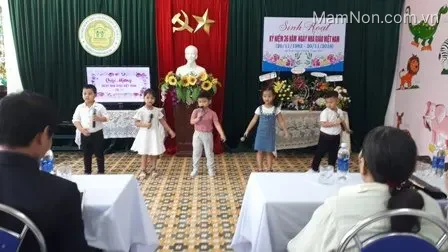 Trường mẫu giáo 24/3