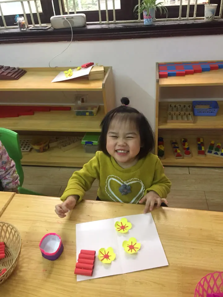 Trường mầm non Nụ Cười Trẻ Thơ (Kidsmile Montessori)