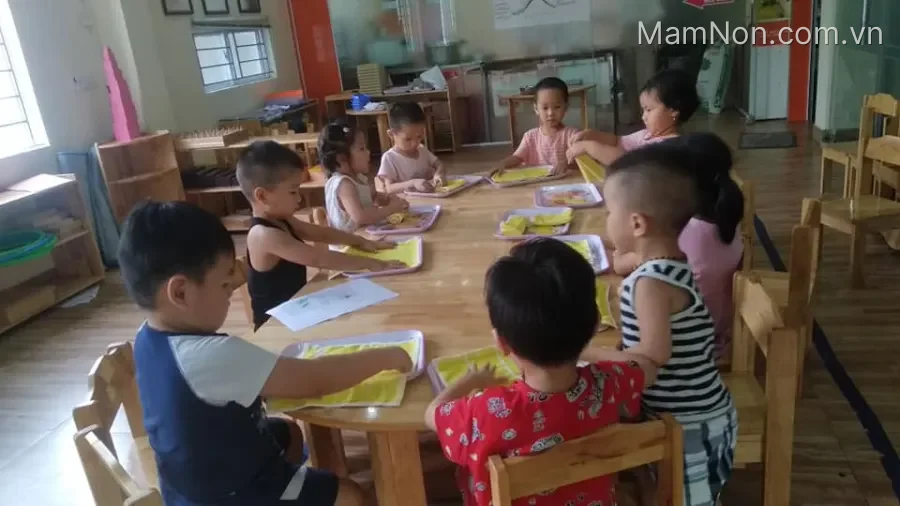 Trường mầm non Alibonbon Montessori
