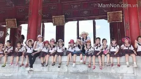 Trường mầm non Sơn Ca