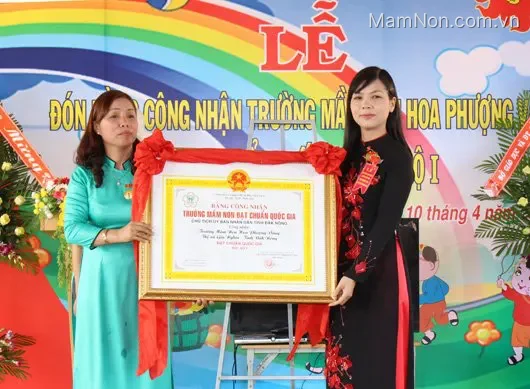 Trường mầm non Hoa Phượng Vàng